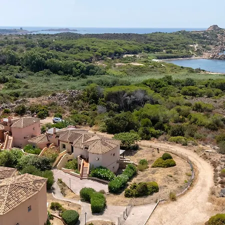 Calarossa House Apartman Isola Rossa